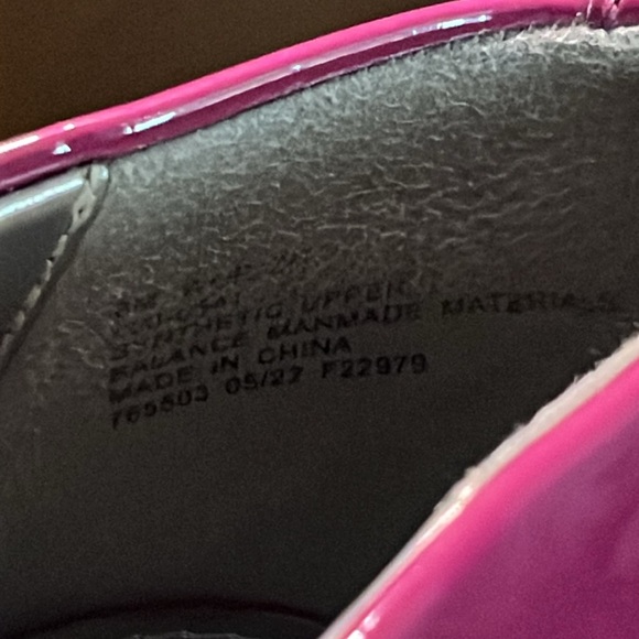 Elegant Mauve Women's Heels - Picture 5 of 8